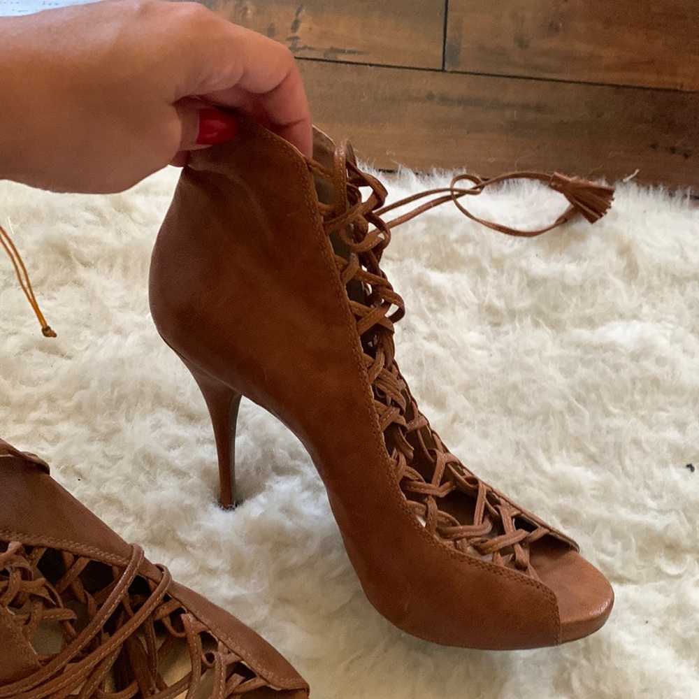 Steve Madden lace up heels